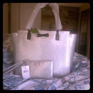 ♠️ KATE SPADE♠️ 💫NWT💫 TADEN&BETHANN set, Silver